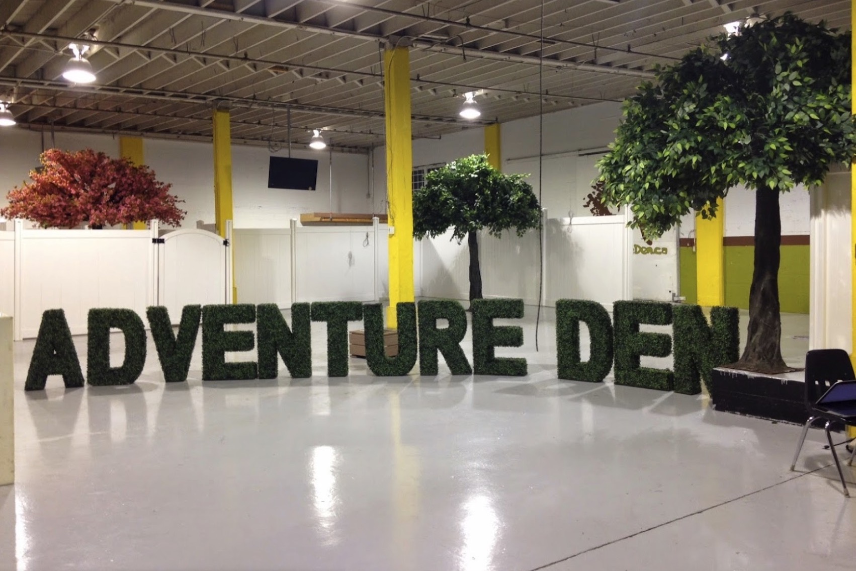 The Adventure Den facility at Jet Pet Resort